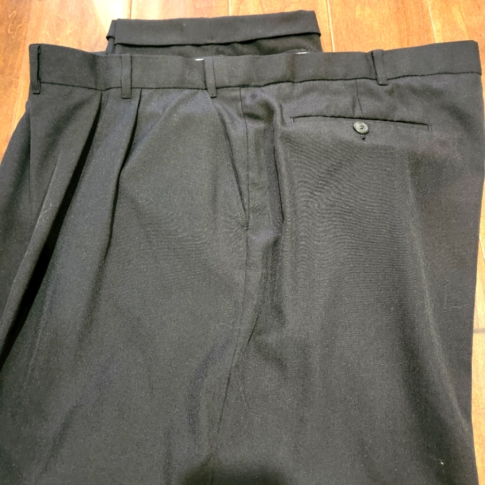 JF j.Ferrar Black Slacks